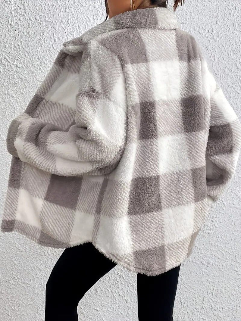 Women's Cozy Roomy Plaid Jacket for Winter Layering