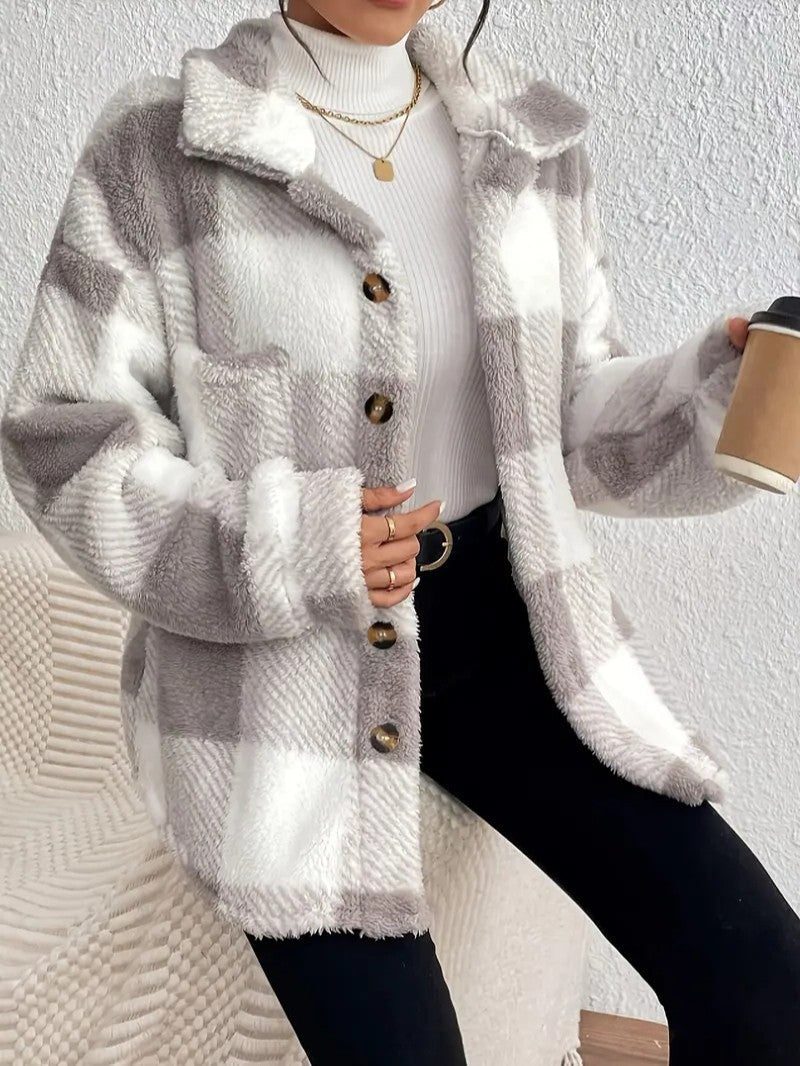 Women's Cozy Roomy Plaid Jacket for Winter Layering