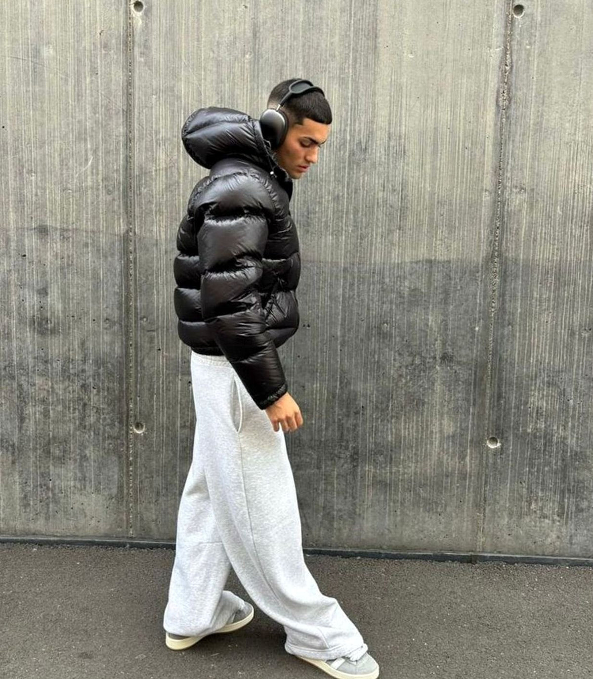 Men's Shiny Finish Quilted Winter Puffer Jacket with Hood