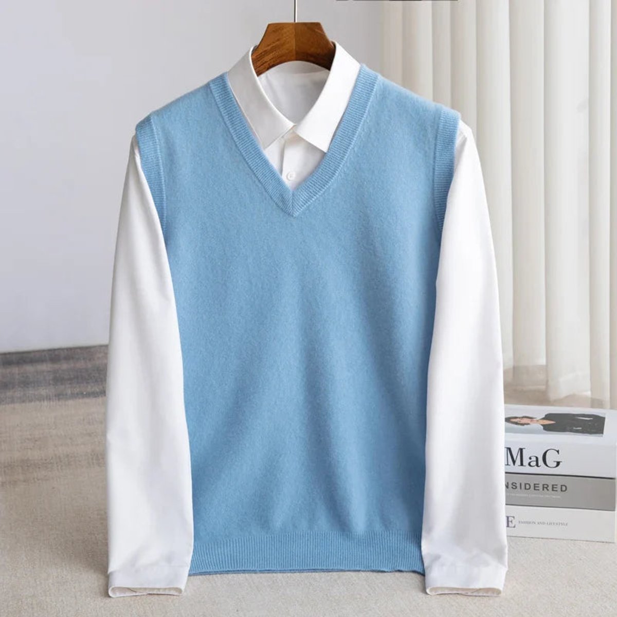 Men's Slim Sleeveless Merino Wool V-Neck Pullover Vest