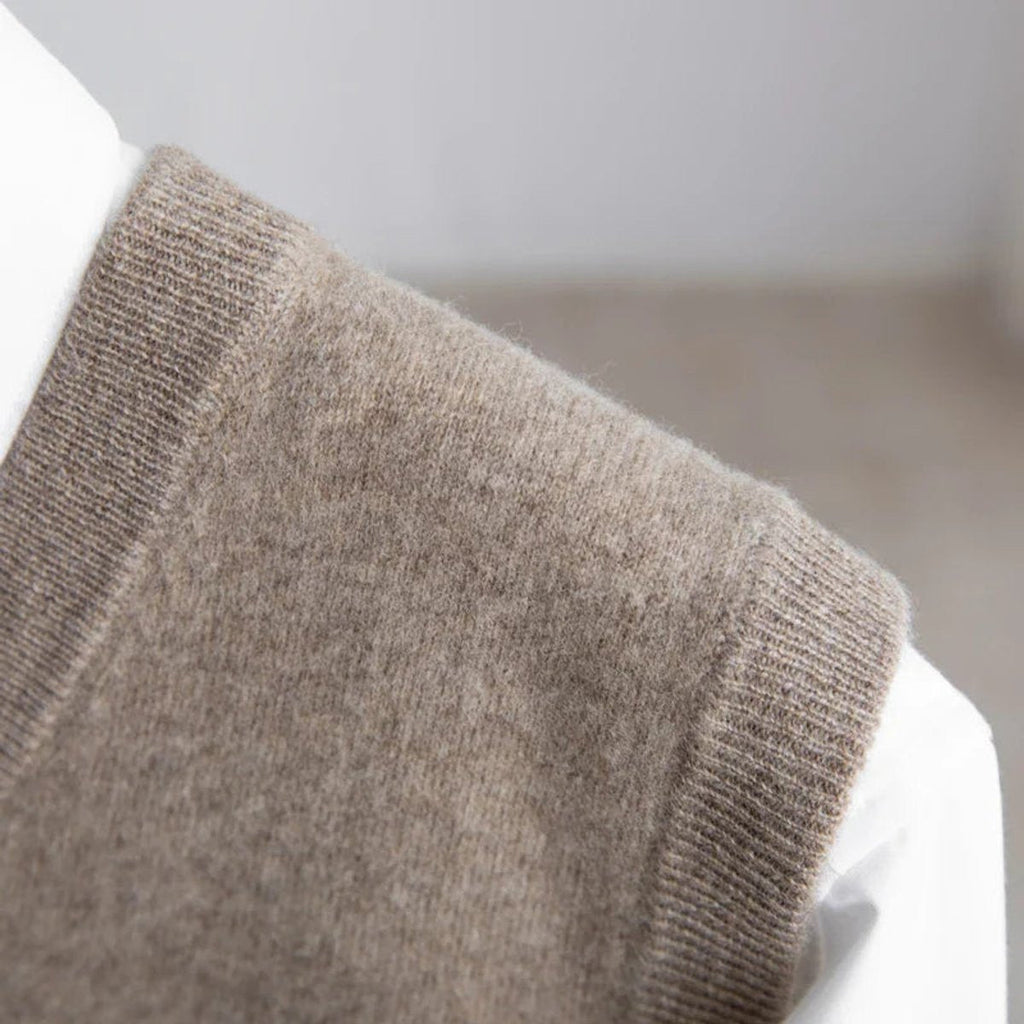 Men's Slim Sleeveless Merino Wool V-Neck Pullover Vest