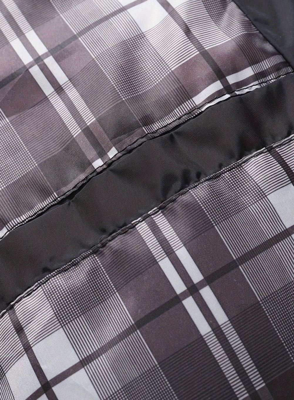 Men's Diamond Quilt Jacket with Knit-Trimmed Shoulders