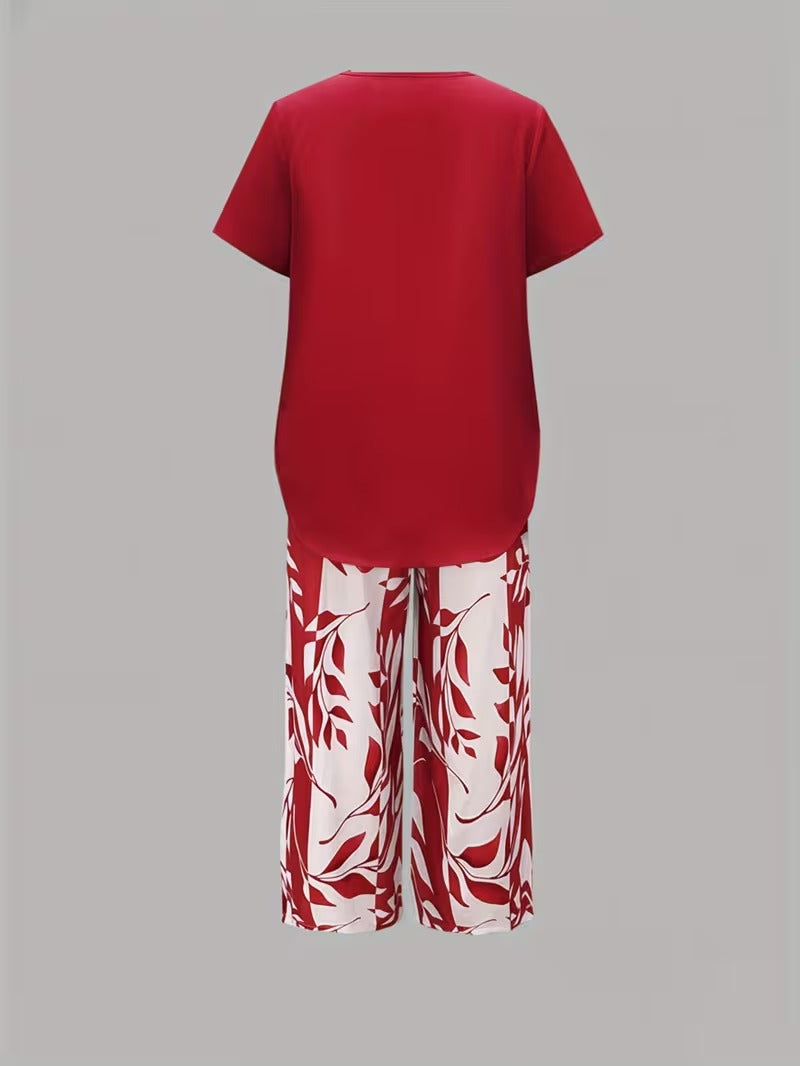 Women's Relaxed Tiered Hem Top Capri Outfit Set