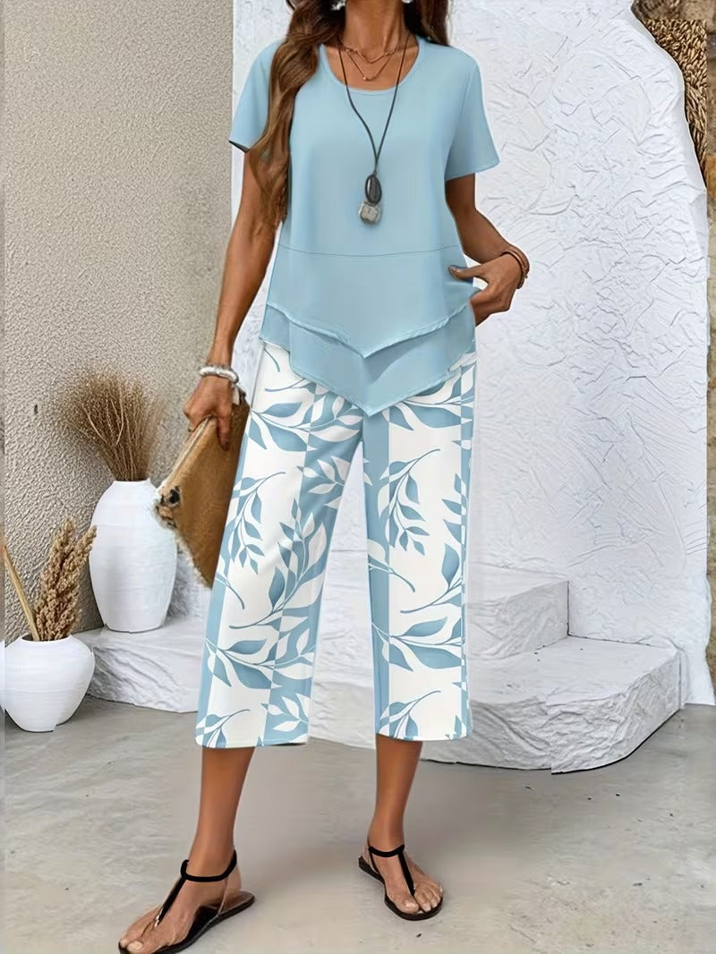 Women's Relaxed Tiered Hem Top Capri Outfit Set