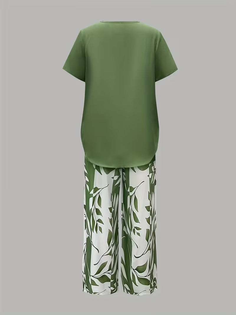 Women's Relaxed Tiered Hem Top Capri Outfit Set