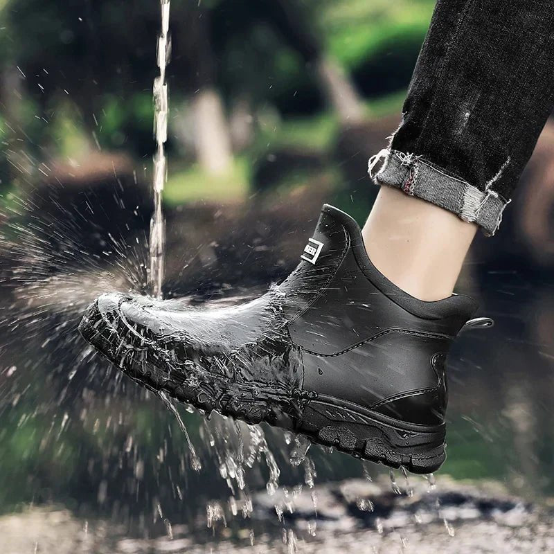 Women's Sealed Weatherproof Chelsea-Style Ankle Booties