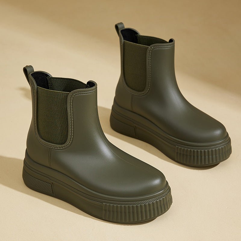 Women's Dry-Keeping Chelsea Ankle Boots on Platform Sole