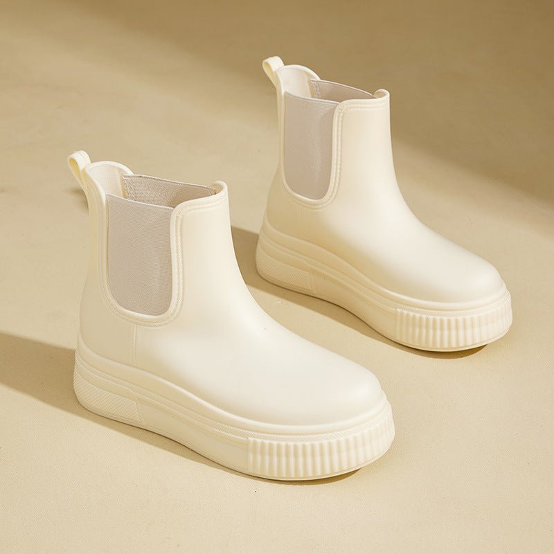 Women's Dry-Keeping Chelsea Ankle Boots on Platform Sole