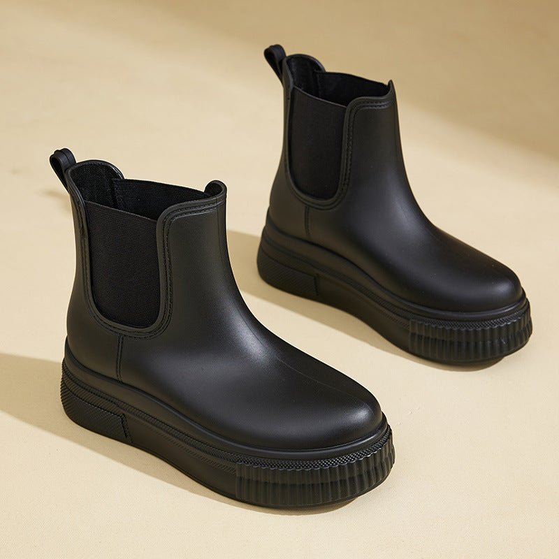 Women's Dry-Keeping Chelsea Ankle Boots on Platform Sole