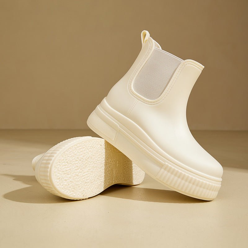 Women's Dry-Keeping Chelsea Ankle Boots on Platform Sole