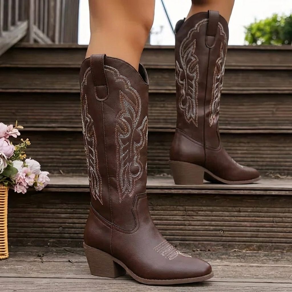 Women's Western Style Heeled Boots with Embroidery