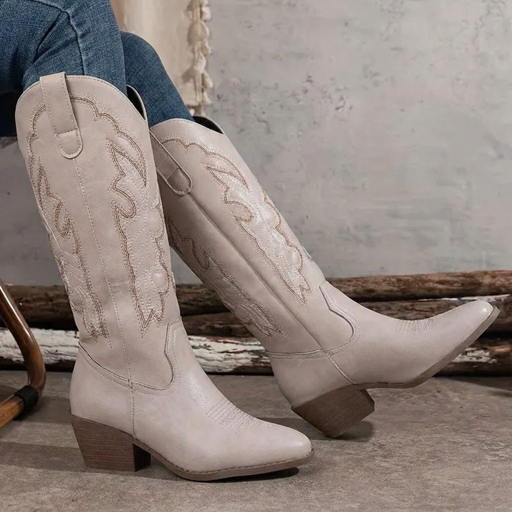 Women's Western Style Heeled Boots with Embroidery