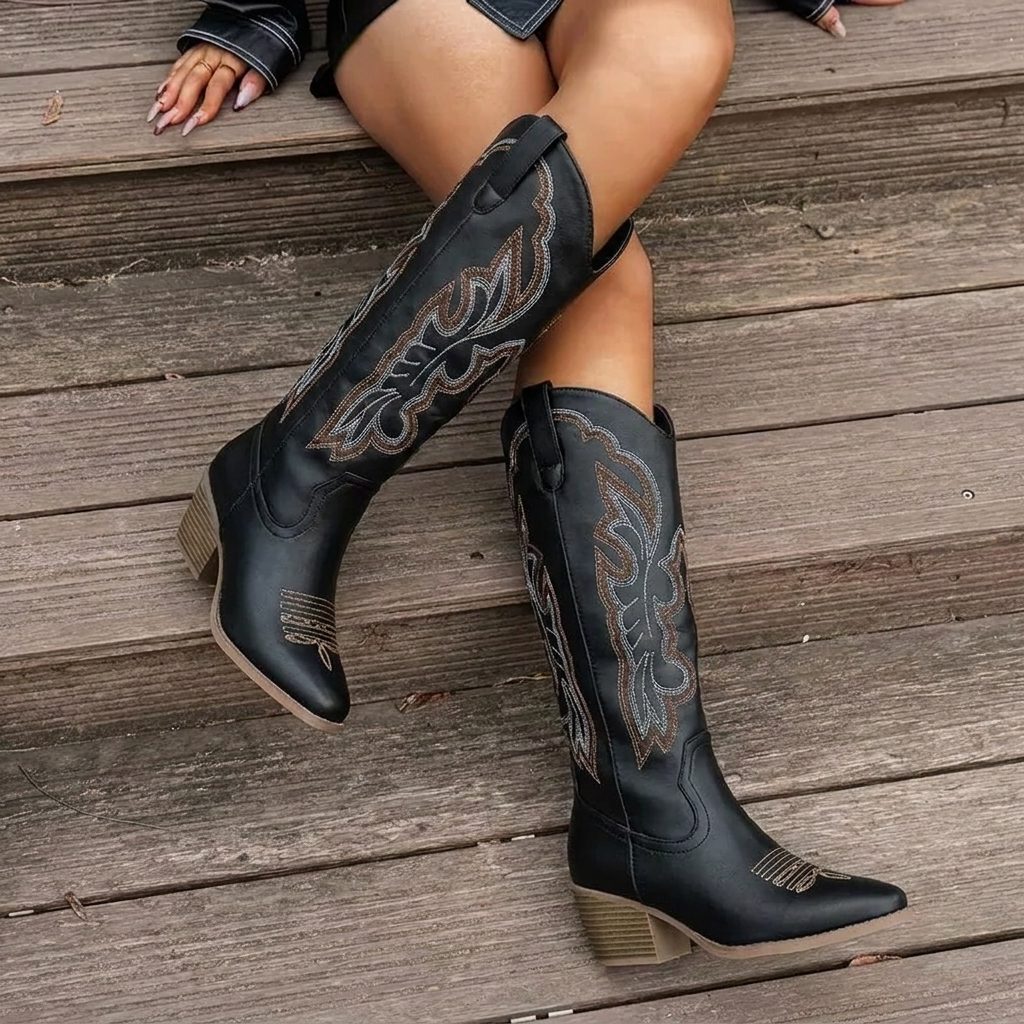 Women's Western Style Heeled Boots with Embroidery