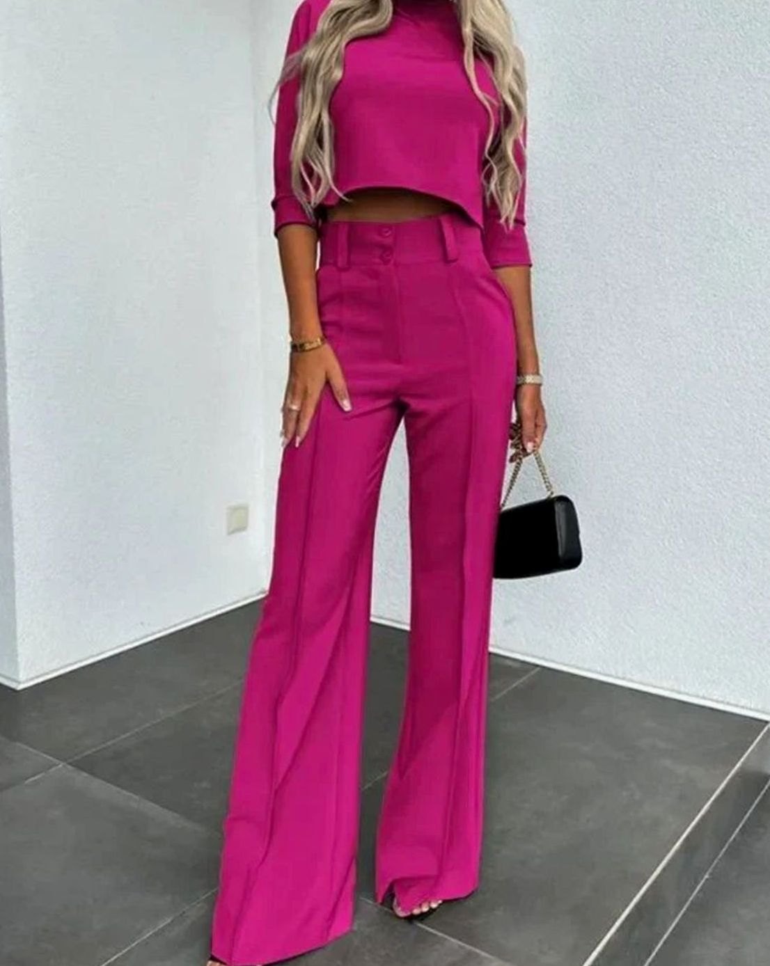Women's Sleek Cropped Mock-Neck Office Dinner Outfit Set