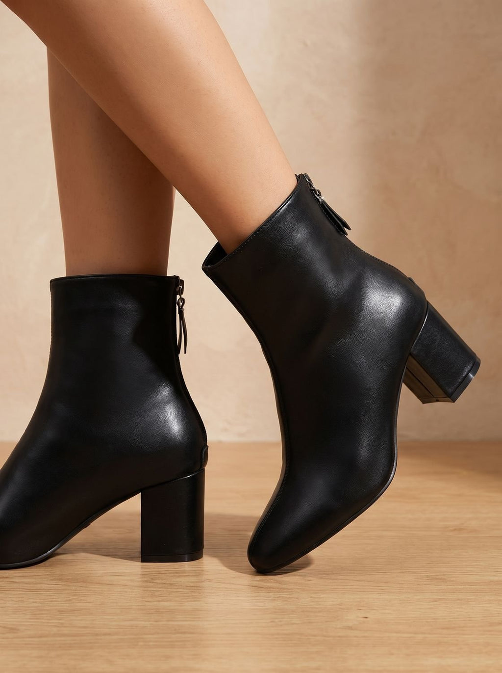 Women's Sleek Smooth Faux Leather Block-Heel Short Boots