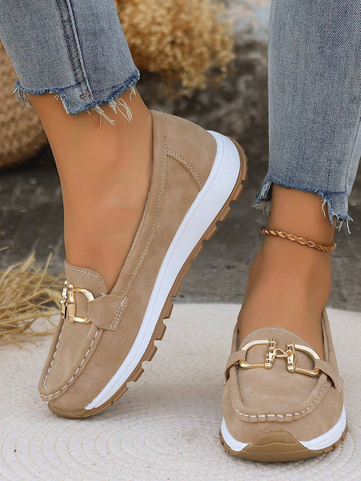 Women's Everyday Comfort Buckle Detail Moccasins