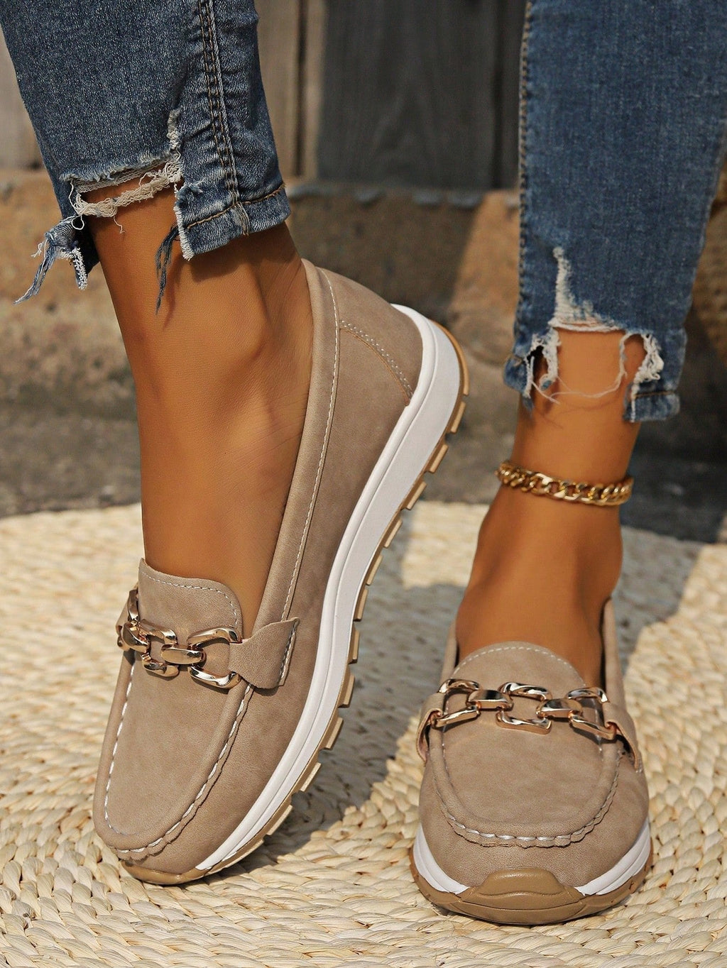 Women's Everyday Comfort Buckle Detail Moccasins