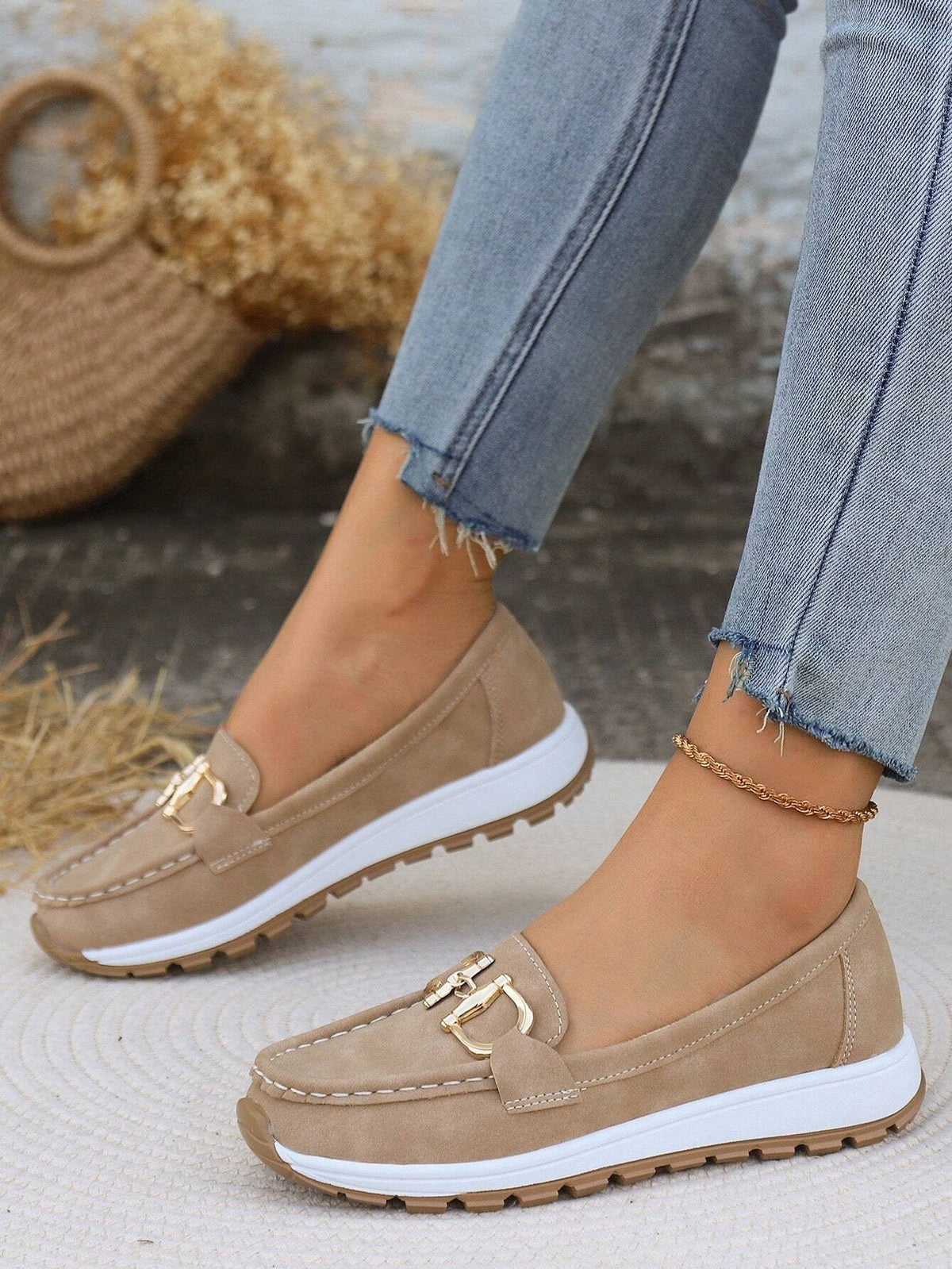 Women's Everyday Comfort Buckle Detail Moccasins