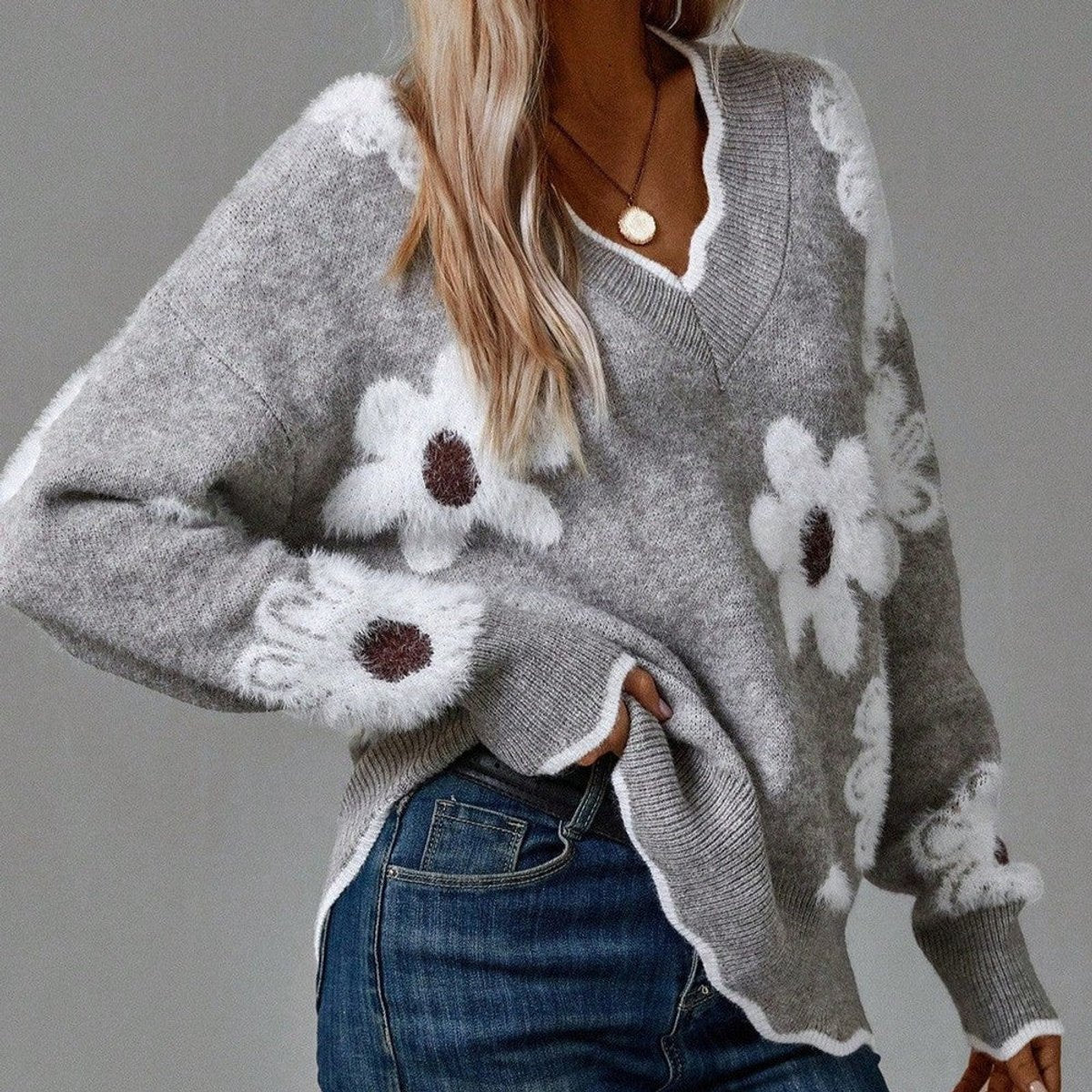 Women's V-Neck Floral Pattern Cold Weather Knit Sweater