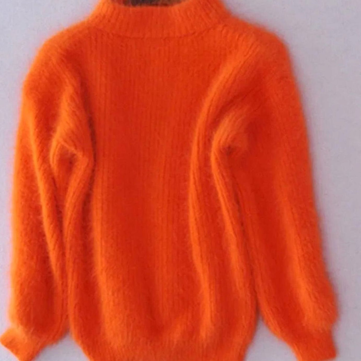 Women's Plush Soft Turtleneck Sweater for Cold Mornings