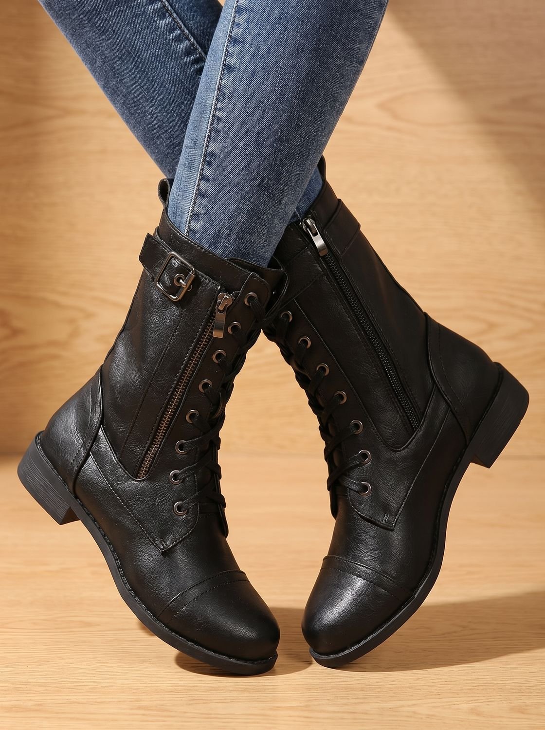Women's Rugged Zip-On Round Toe Combat Boots