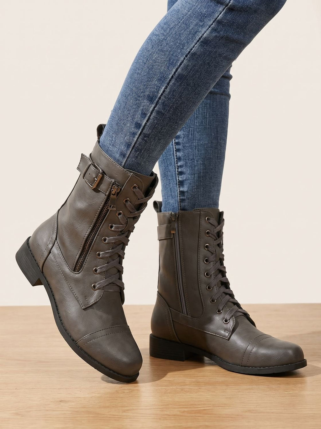 Women's Rugged Zip-On Round Toe Combat Boots