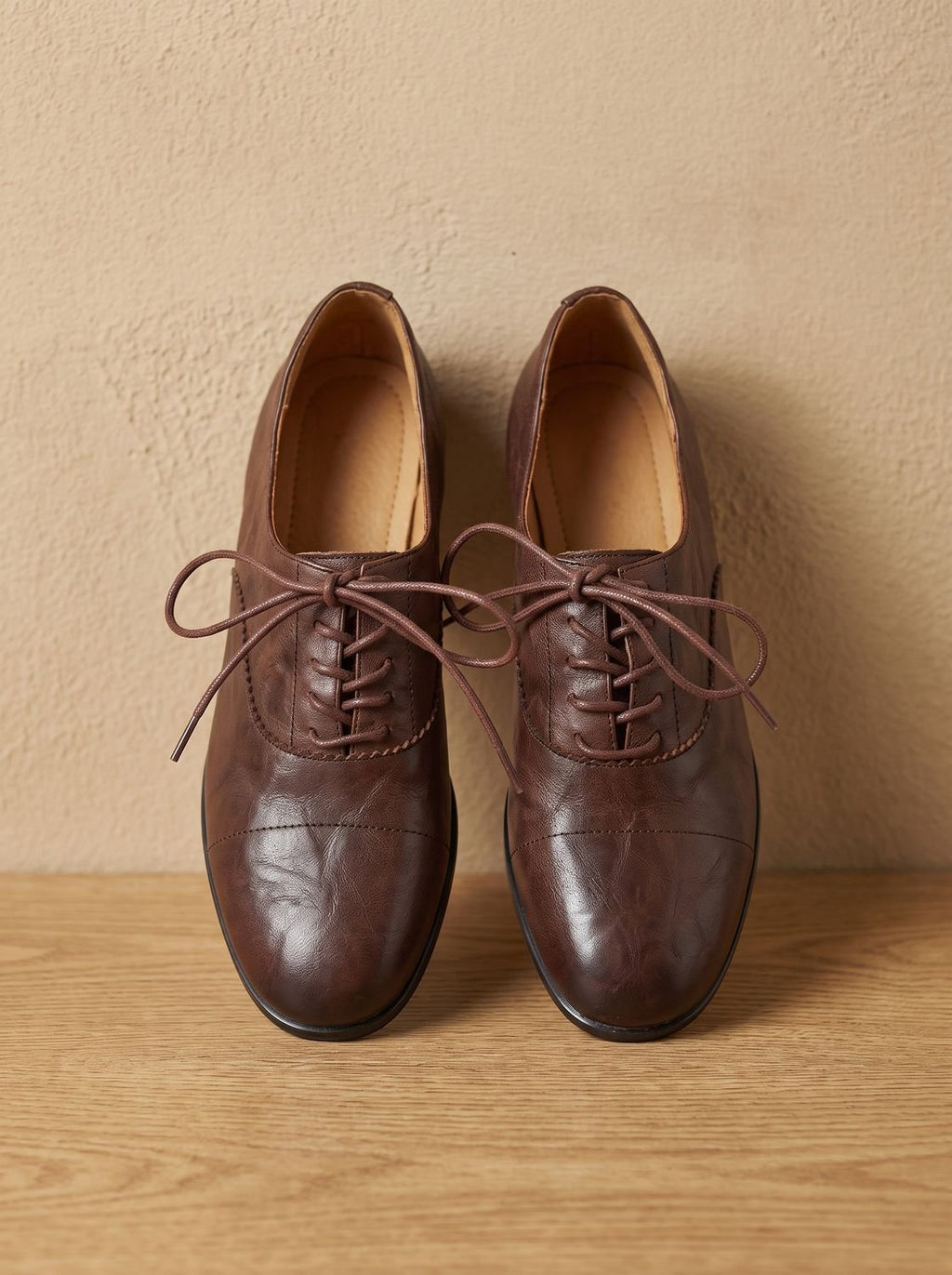 Women's Vintage Style Cushioned Cap Toe Flat Oxfords
