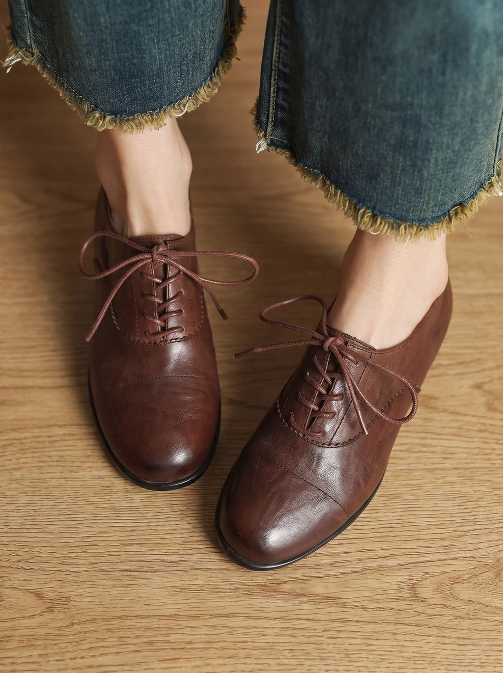 Women's Vintage Style Cushioned Cap Toe Flat Oxfords