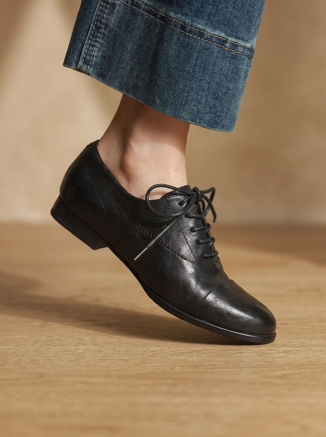 Women's Vintage Style Cushioned Cap Toe Flat Oxfords