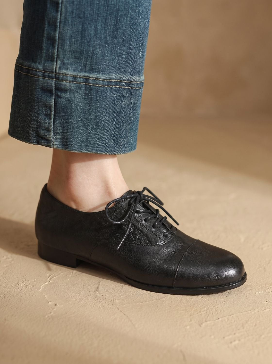 Women's Vintage Style Cushioned Cap Toe Flat Oxfords