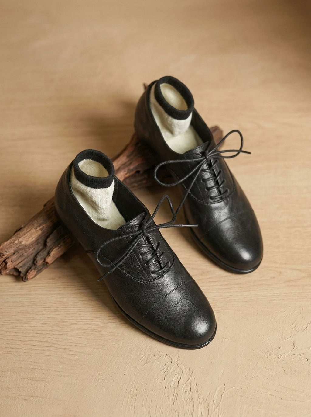 Women's Vintage Style Cushioned Cap Toe Flat Oxfords