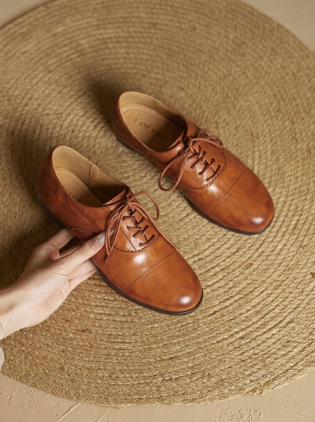 Women's Vintage Style Cushioned Cap Toe Flat Oxfords