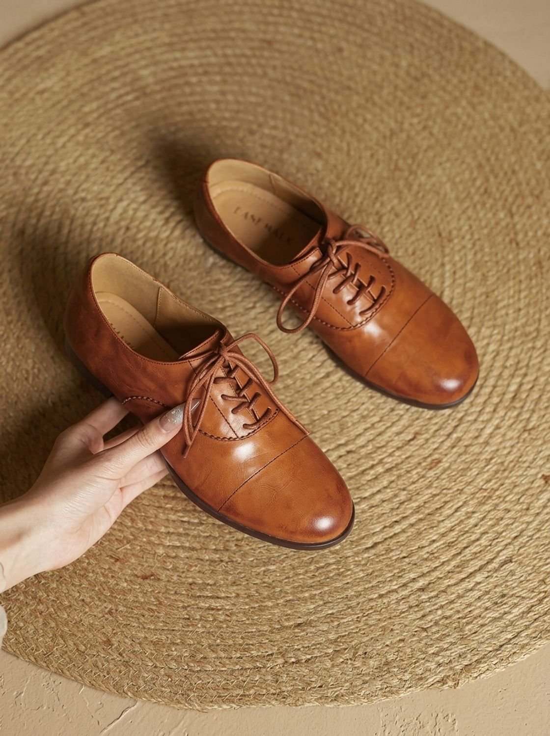 Women's Vintage Style Cushioned Cap Toe Flat Oxfords