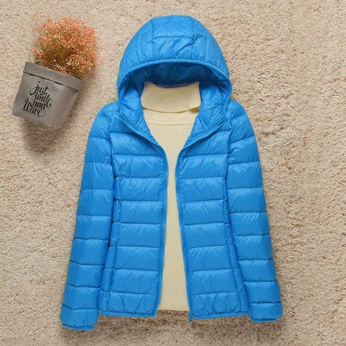 Women's Compact Fold-Up Quilted Puffer Coat