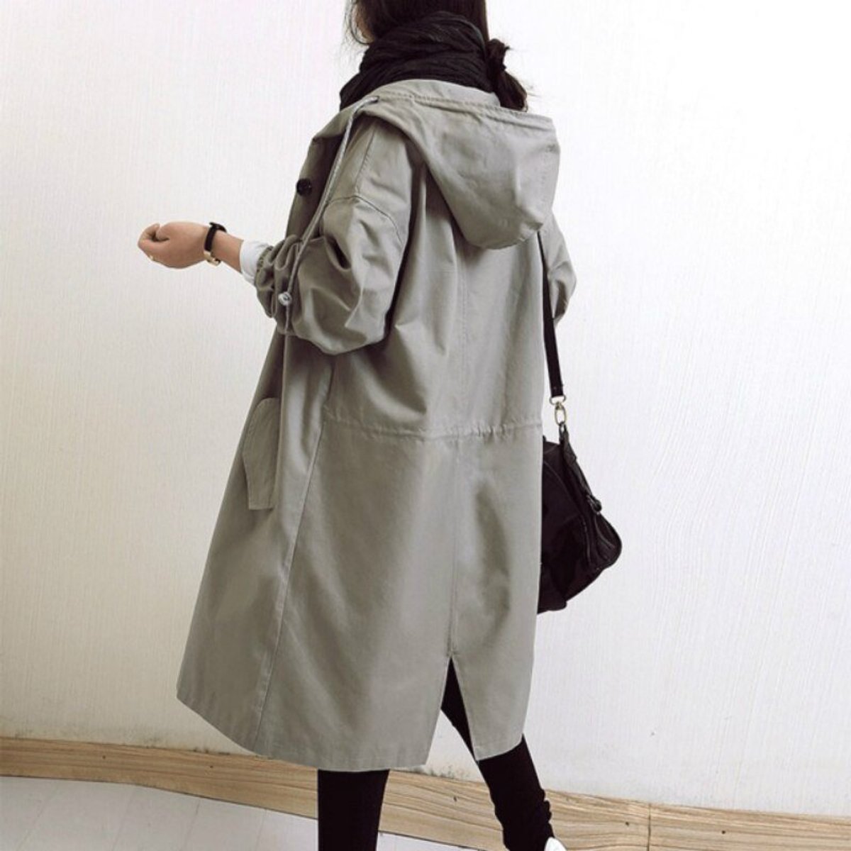 Women's Relaxed Single-Button Trench Coat for Rainy Days