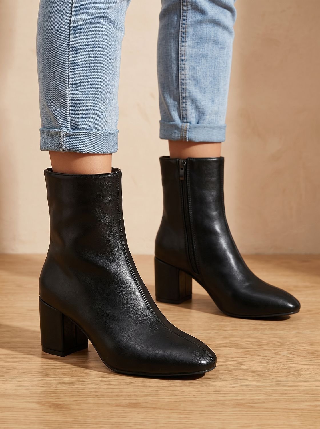 Women's Side Zip Faux Leather Heeled Short Boots