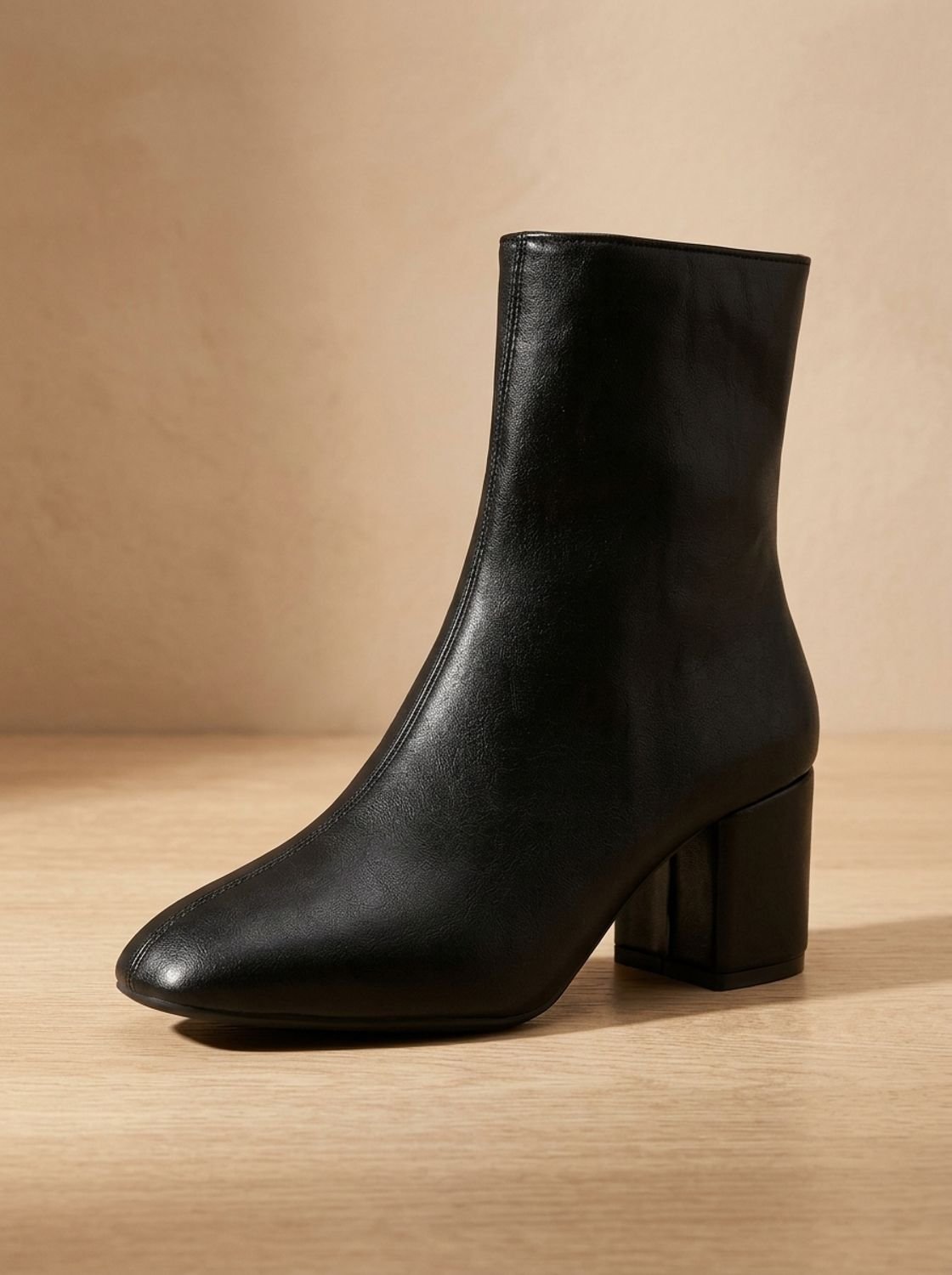 Women's Side Zip Faux Leather Heeled Short Boots