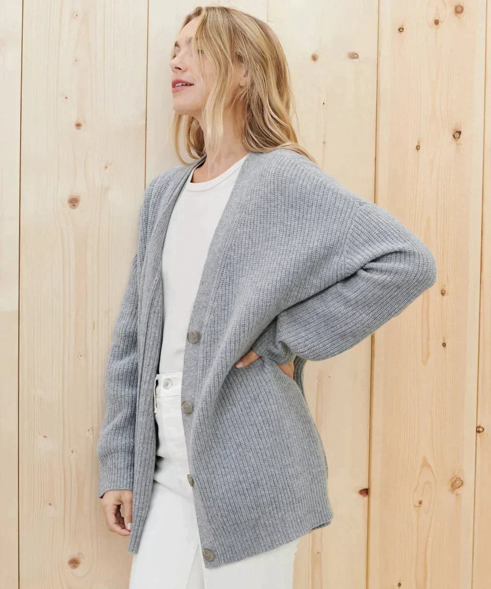 Women's Lightweight Buttoned V-Neck Everyday Layering Cardigan Sweater