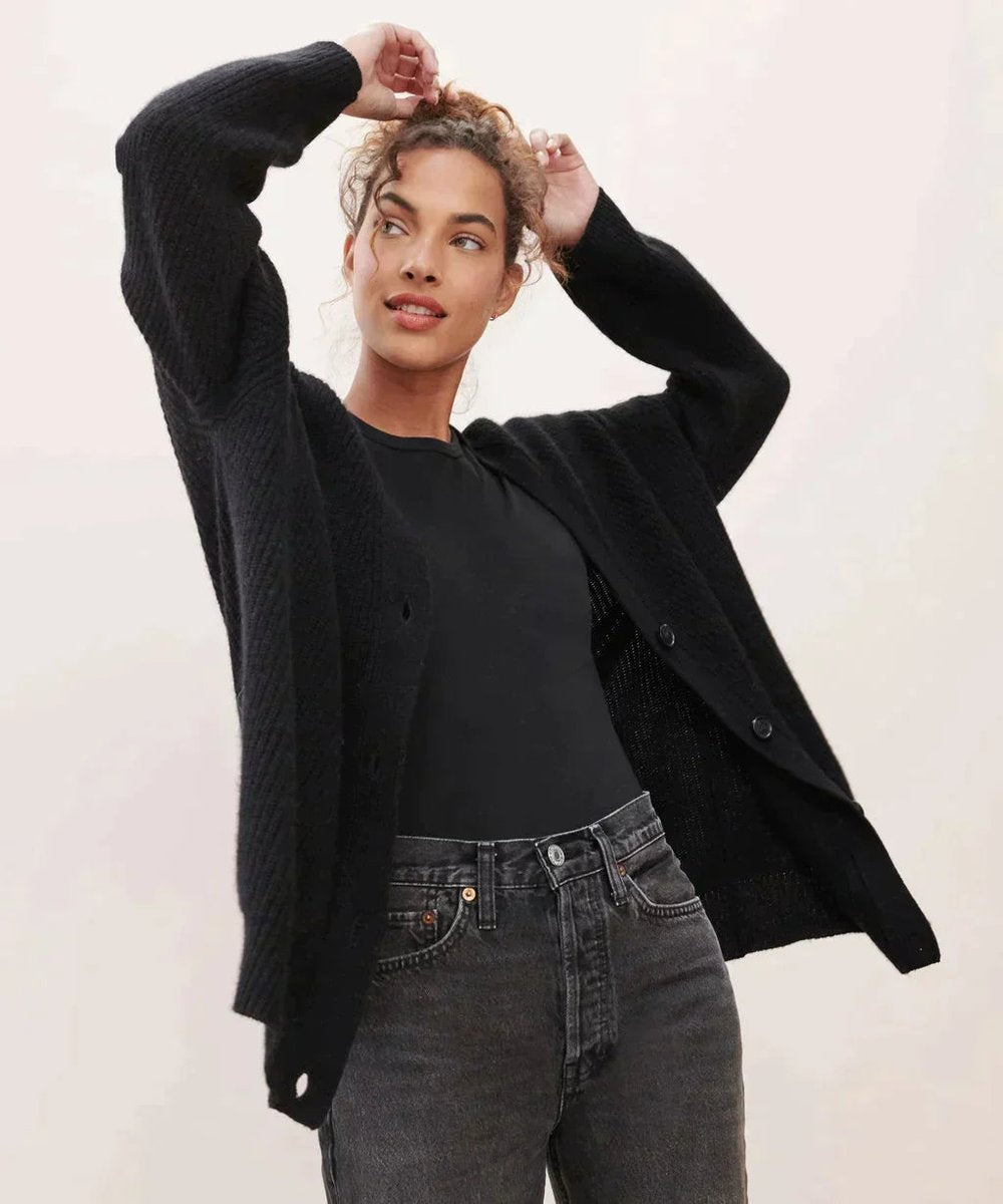 Women's Lightweight Buttoned V-Neck Everyday Layering Cardigan Sweater