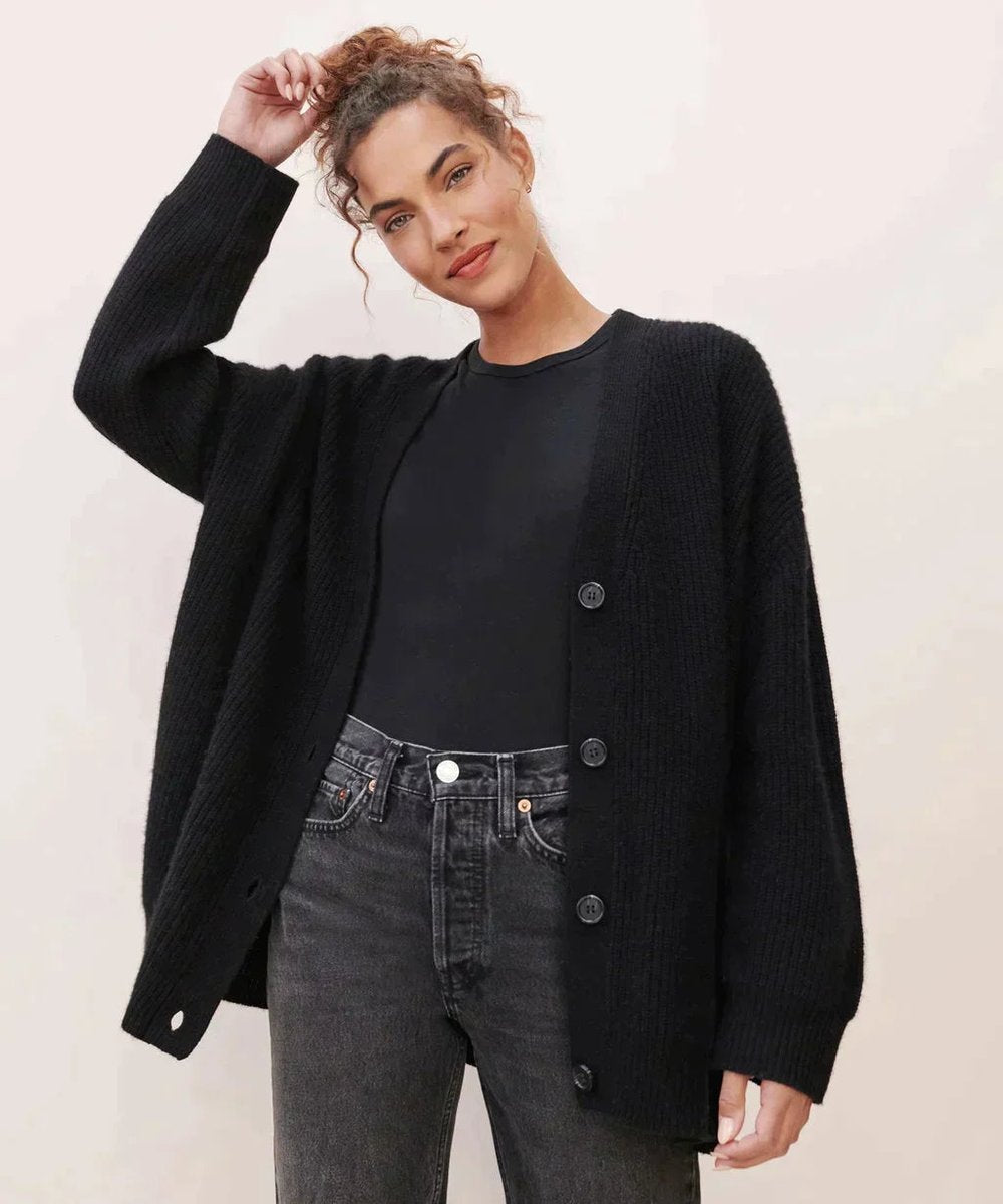 Women's Lightweight Buttoned V-Neck Everyday Layering Cardigan Sweater