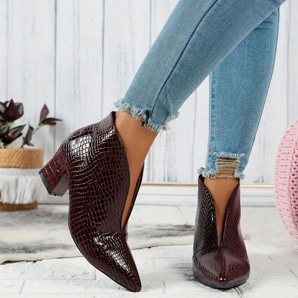 Women's Snake-Style Textured Deep V Opening Ankle Boots