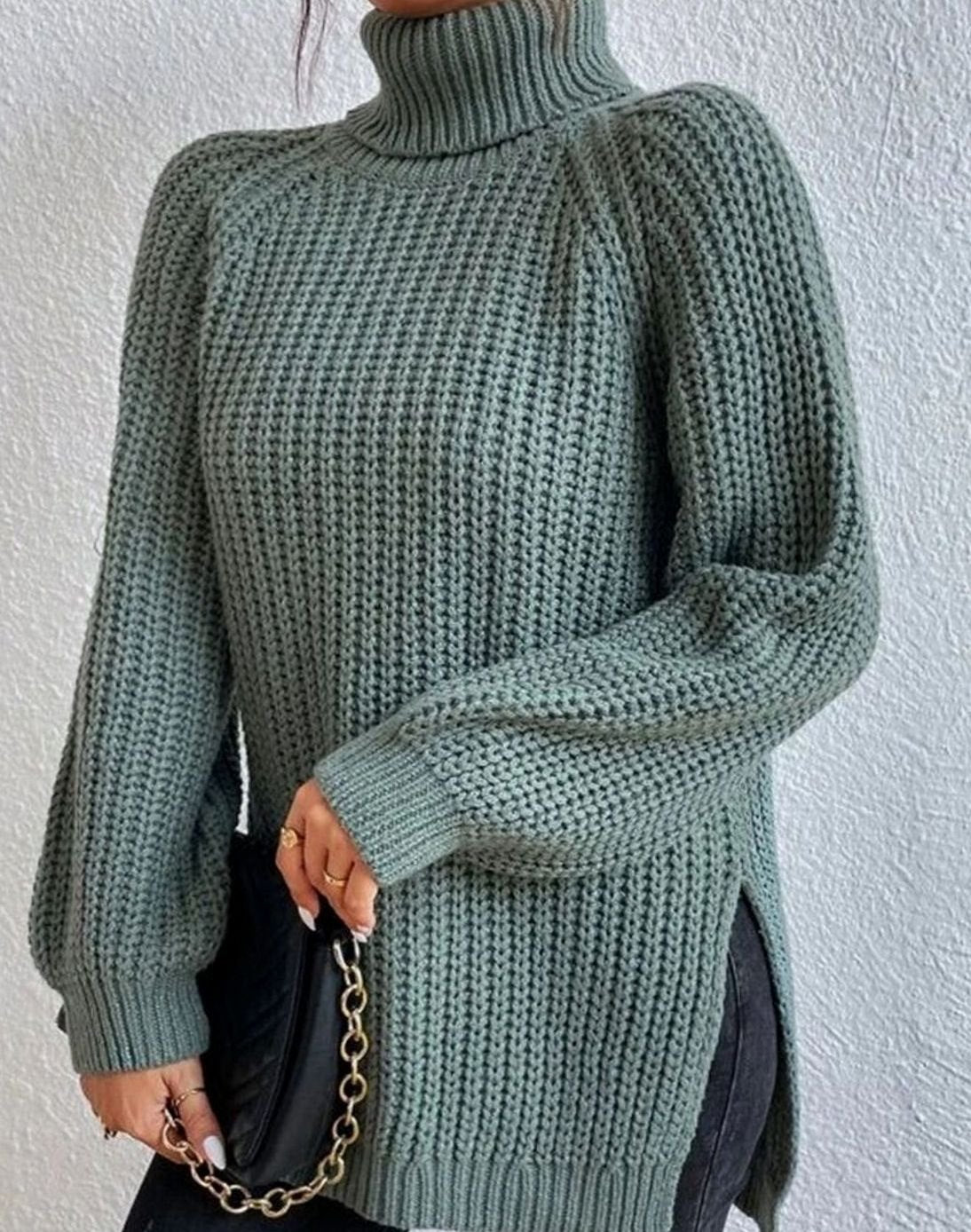 Women's Cozy Ribbed Roll Collar Chunky Knit Pullover