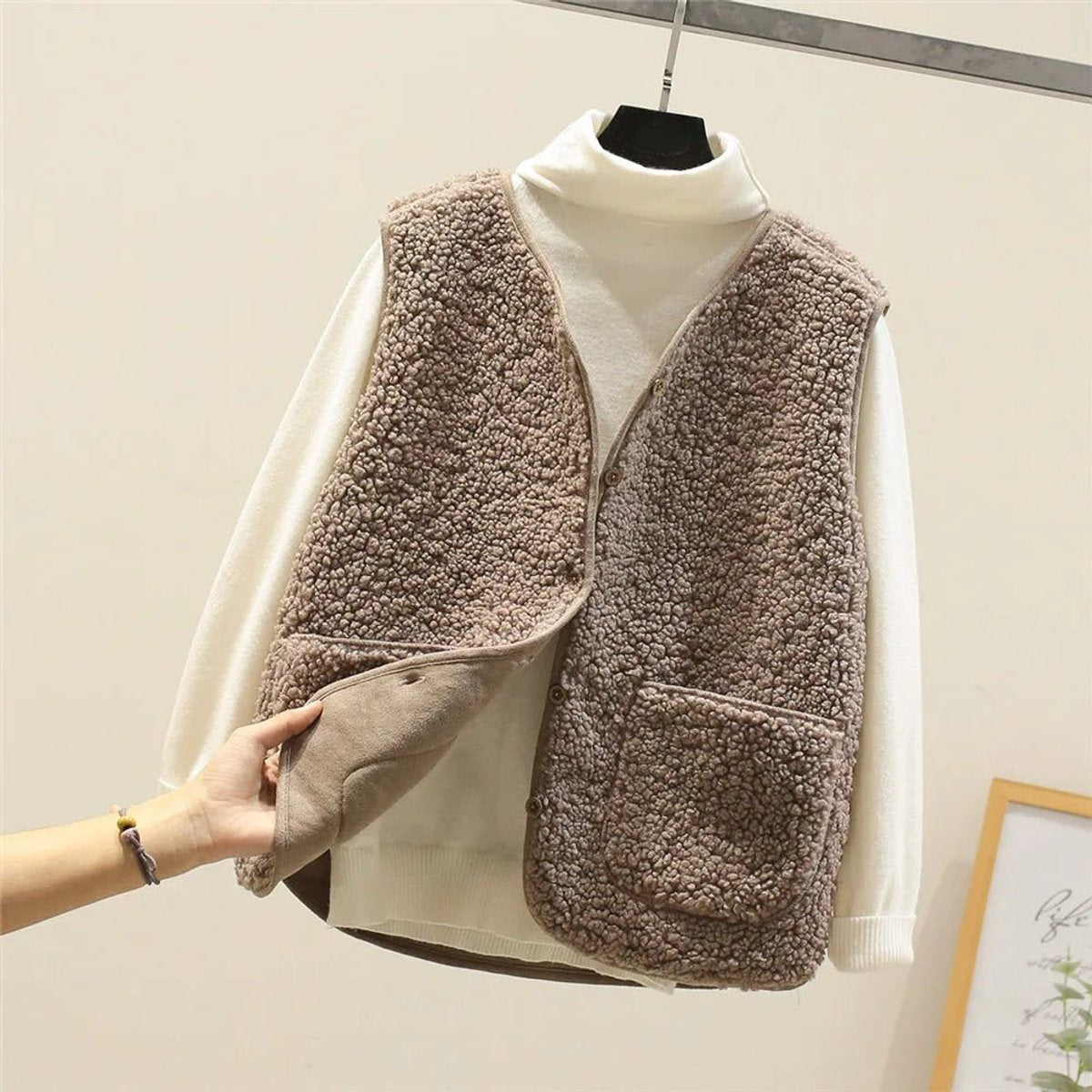 Women's Sherpa Fleece Reversible Sleeveless Vest
