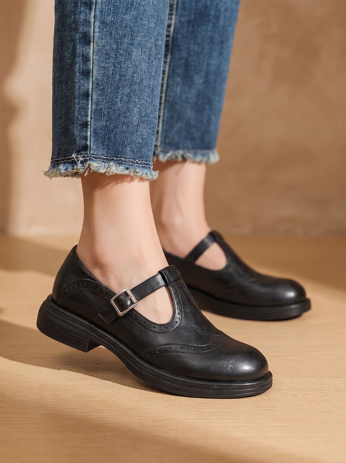 Women's Vintage Brogue Buckled T-Bar Flat Pumps