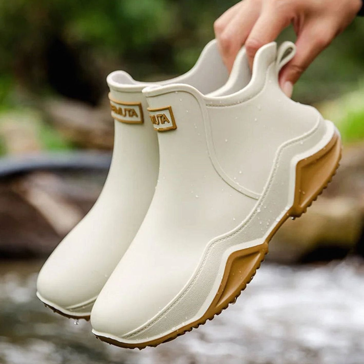 Women's Rubber Sole Fully Waterproof Chelsea Ankle Rainboots