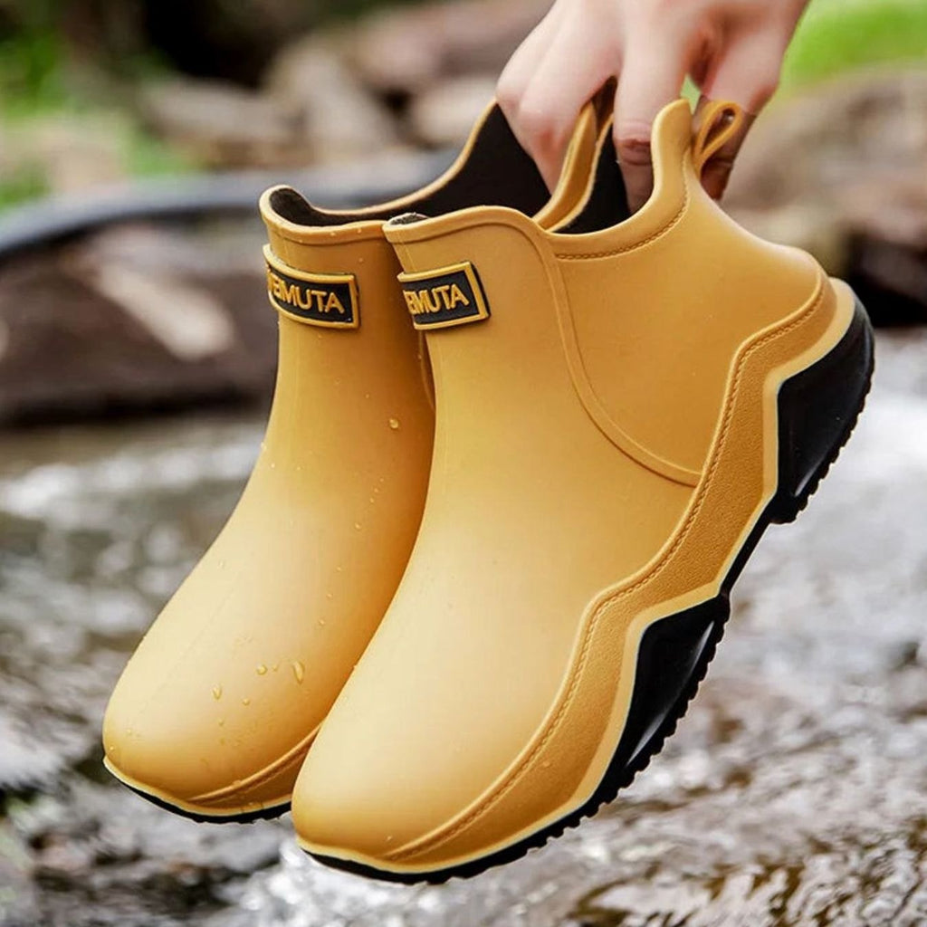 Women's Rubber Sole Fully Waterproof Chelsea Ankle Rainboots